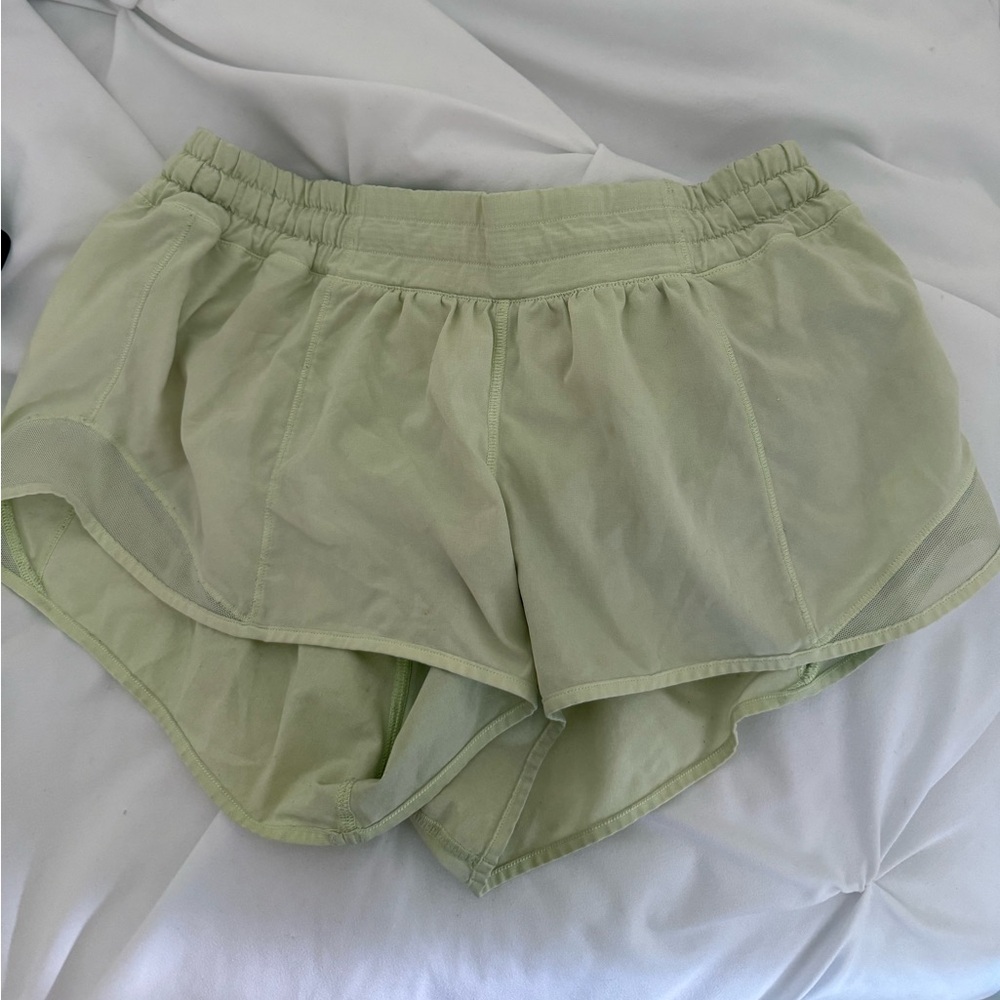 Lululemon Athletica Green Athletic Shorts Lightweight Elastic Waist